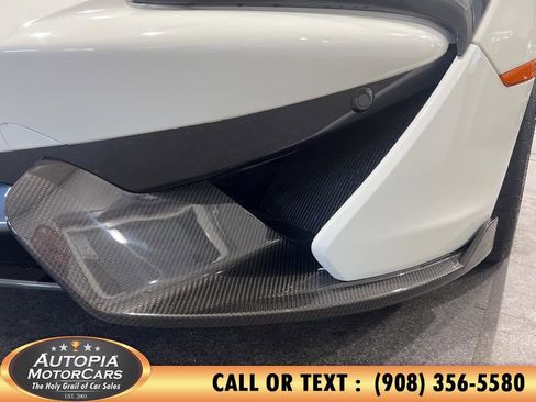 Used 2017 McLaren 570S Coupe image 13