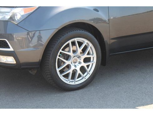 Used 2013 Acura MDX w/ Technology & Entertainment AWD/4WD image 6