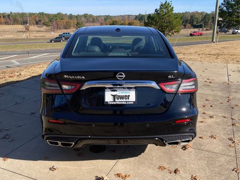 Used 2023 Nissan Maxima SL image 5