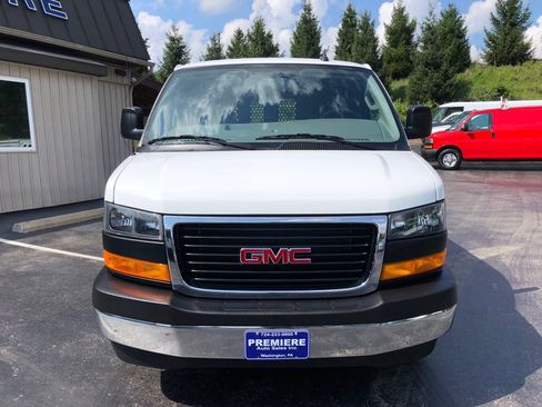 Used 2025 GMC Savana 2500 w/ Driver Convenience Package RWD image 9