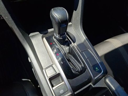 Used 2021 Honda Civic Sport image 9