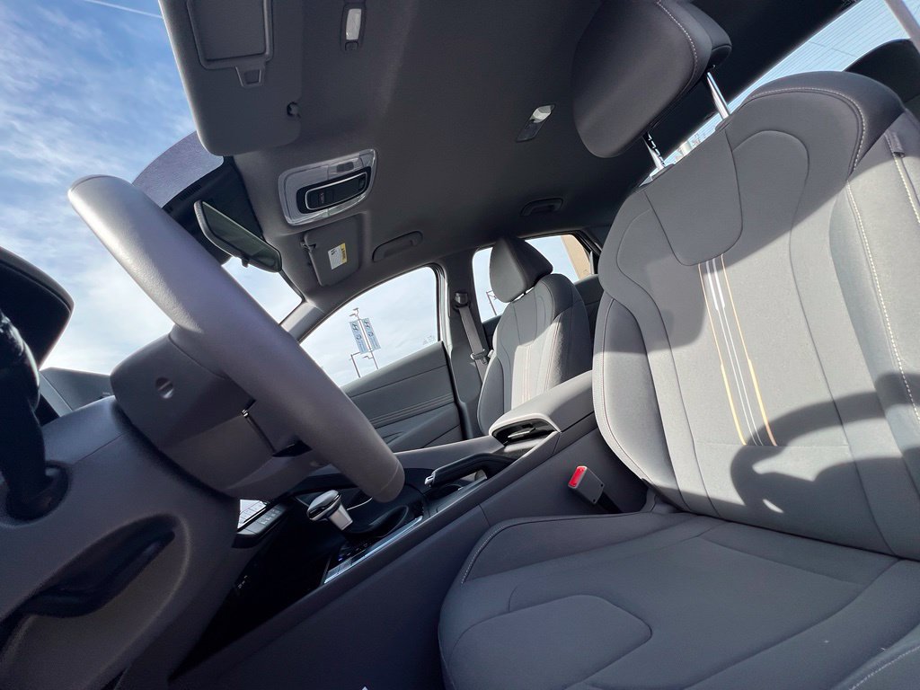 Certified 2026 Hyundai Elantra Sport FWD image 16