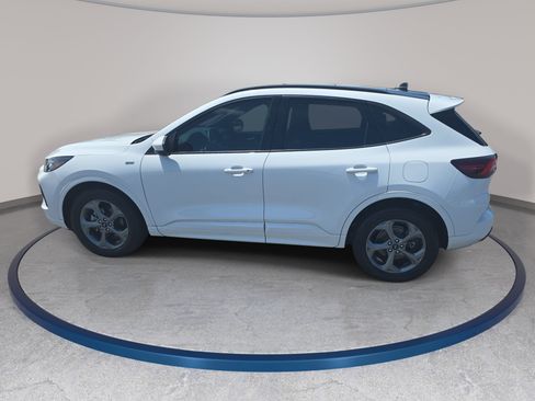 Used 2023 Ford Escape ST-Line Select w/ Tech Pack #1 AWD/4WD image 8