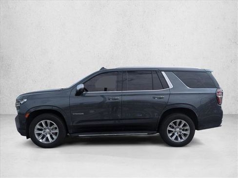 Used 2021 Chevrolet Tahoe Premier w/ Premium Package RWD image 5