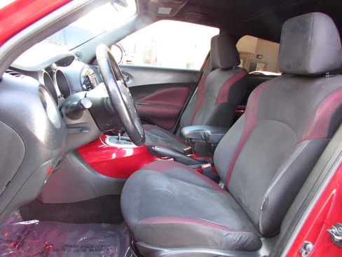 Used 2014 Nissan Juke SV w/ Navigation Package image 22