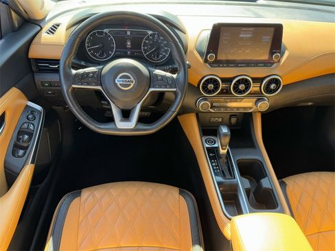 Used 2020 Nissan Sentra SV w/ SV Premium Package image 16