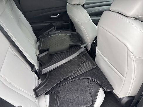New 2026 Hyundai Santa Cruz SEL FWD image 17