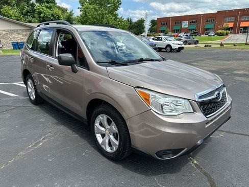 Used 2015 Subaru Forester 2.5i w/ Alloy Wheel Package AWD/4WD image 3