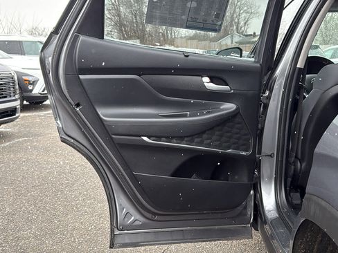 Used 2019 Hyundai Santa Fe SEL image 24
