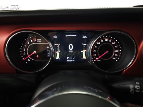 Used 2018 Jeep Wrangler Unlimited Rubicon AWD/4WD image 22