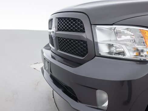 Used 2018 RAM 1500 Express w/ Express Value Package AWD/4WD image 16