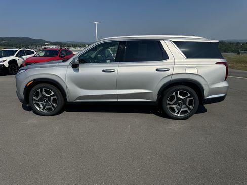 Used 2024 Hyundai Palisade Limited AWD/4WD image 7
