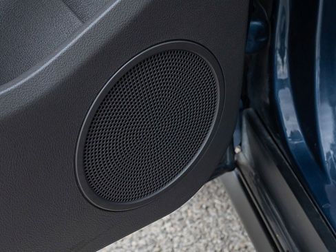 Used 2022 Ford Transit Connect XLT image 35