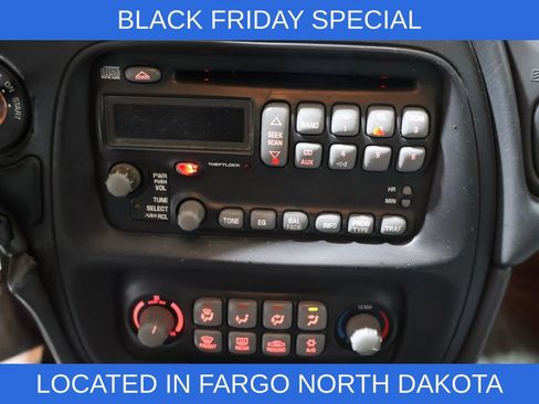 Used 2003 Pontiac Bonneville SE w/ Leather Appointment Package image 21