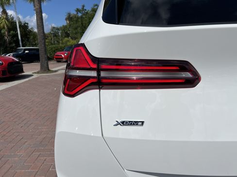 Certified 2025 BMW X3 xDrive30i w/ Premium Package AWD/4WD image 38
