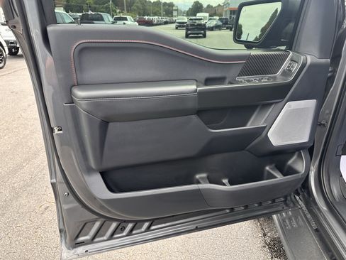 Used 2025 Ford F150 Raptor AWD/4WD image 12