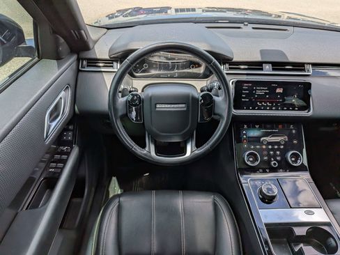 Used 2019 Land Rover Range Rover Velar S AWD/4WD image 13