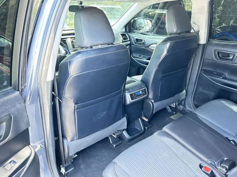 Used 2015 Toyota Highlander Plus AWD/4WD image 12