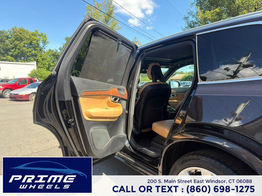 Used 2016 Volvo XC90 T6 AWD/4WD image 11