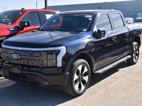 Certified 2022 Ford F150 Lightning Platinum image 1