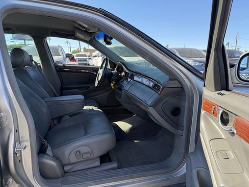 Used 2005 Cadillac De Ville image 26