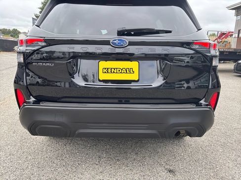 Certified 2025 Subaru Forester Premium AWD/4WD image 30