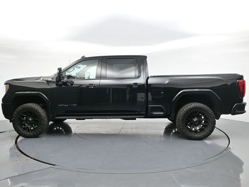 Used 2022 GMC Sierra 3500 AT4 w/ AT4 Premium Plus Package AWD/4WD image 3