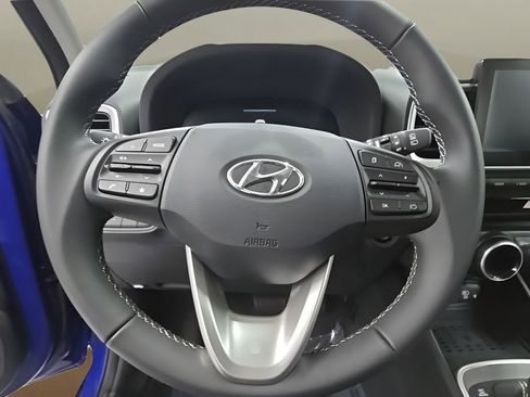 New 2026 Hyundai Venue SEL FWD image 23