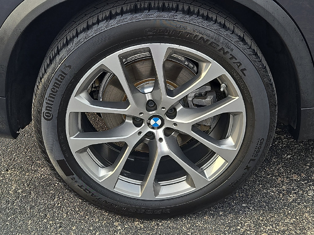 Used 2019 BMW X5 xDrive40i w/ Convenience Package AWD/4WD image 7