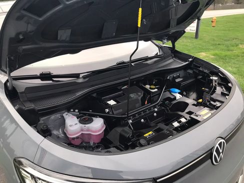 Used 2023 Volkswagen ID.4 Pro S Plus image 55