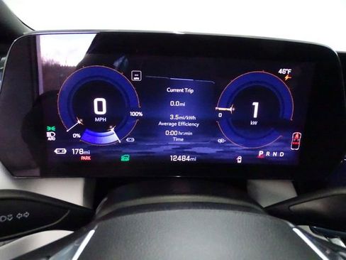 Used 2025 Chevrolet Equinox EV LT FWD image 16
