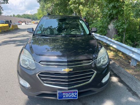 Used 2016 Chevrolet Equinox LT w/ Convenience Package AWD/4WD image 9