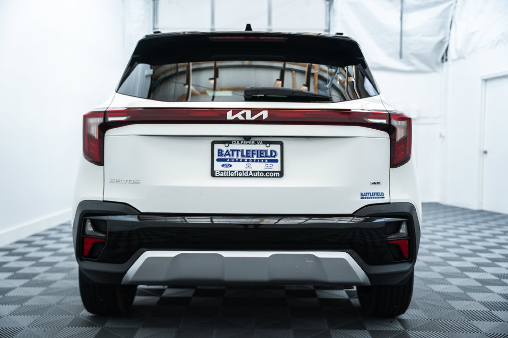 Used 2024 Kia Seltos S AWD/4WD image 6