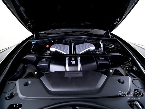 New 2026 Rolls-Royce Phantom Sedan image 39