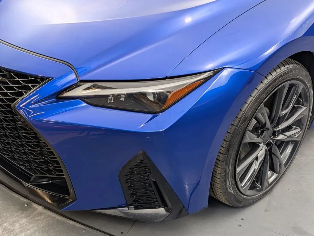 Used 2022 Lexus IS 350 F Sport w/ Memory Package AWD/4WD image 9