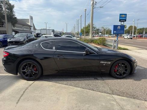 Used 2018 Maserati GranTurismo Sport RWD image 17