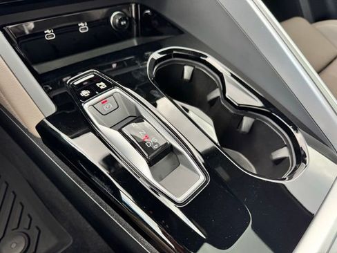 Certified 2025 Audi Q5 Premium Plus w/ Premium Plus image 39