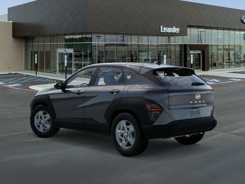 New 2026 Hyundai Kona SE image 5