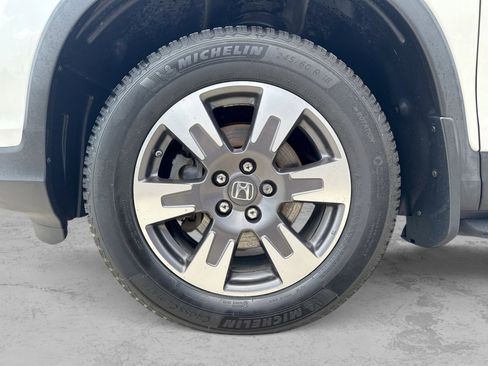 Used 2017 Honda Ridgeline RTL-T image 13