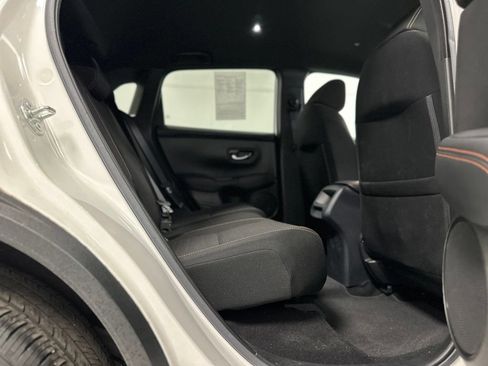 Used 2023 Honda HR-V Sport image 19