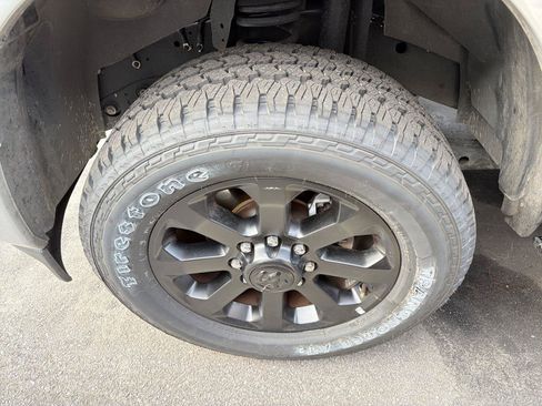 Used 2026 RAM 2500 Big Horn AWD/4WD image 8