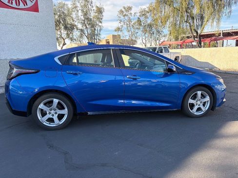 Used 2018 Chevrolet Volt LT w/ LT Driver Confidence Package image 8