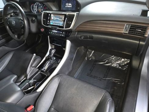 Used 2016 Honda Accord EX-L image 25