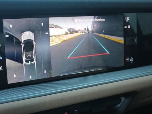 Certified 2025 Porsche Cayenne Coupe image 22