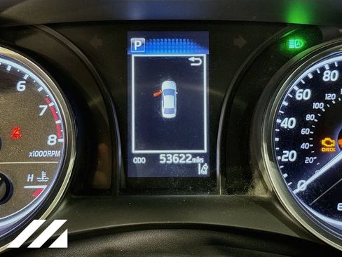 Used 2019 Toyota Camry LE FWD image 14