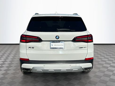 Used 2021 BMW X5 sDrive40i image 6