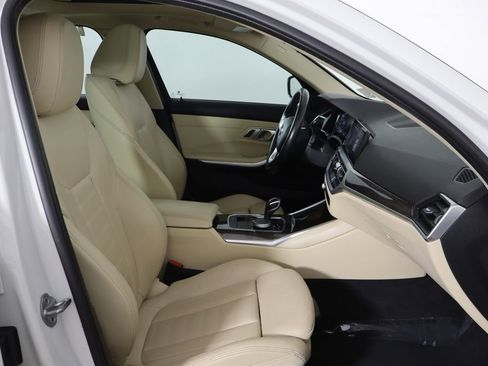 Used 2019 BMW 330i xDrive Sedan AWD/4WD image 17