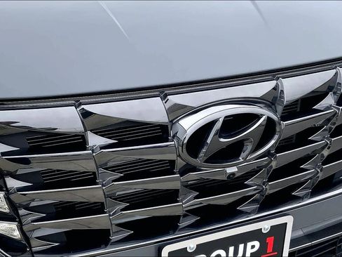 Used 2024 Hyundai Tucson Limited image 32