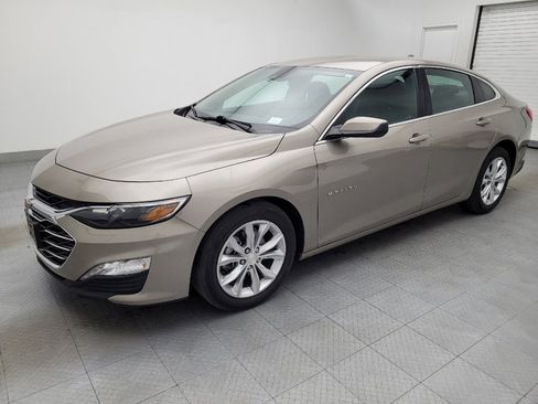 Used 2024 Chevrolet Malibu LT image 2