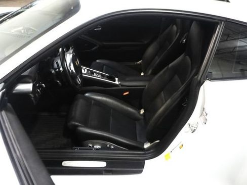 Used 2015 Porsche 911 Carrera 4S AWD/4WD image 19